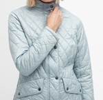 Barbour Ladies Flyweight Cavalry Quilt - stone blue