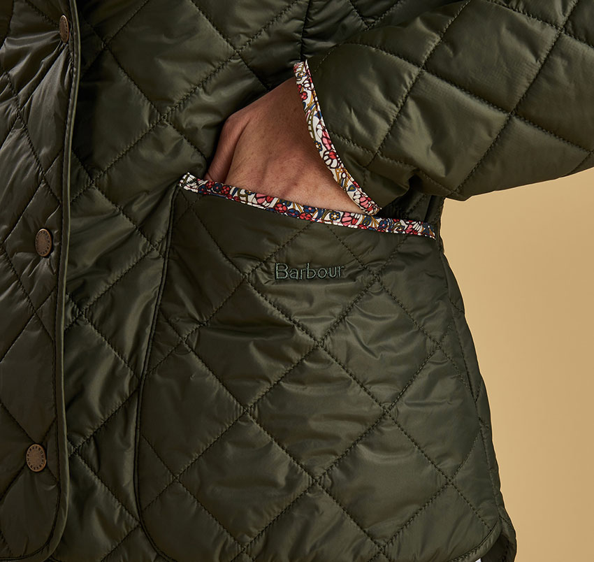 Barbour Ladies Evelyn Quilt with 